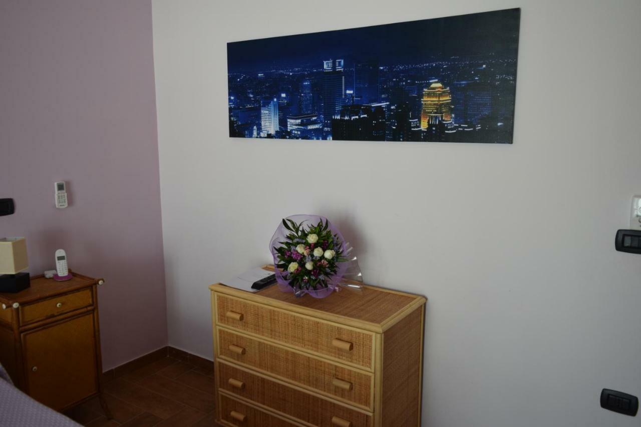Bed and Breakfast Bed &Breakfast Pinetamare Кастель Вольтурно Экстерьер фото